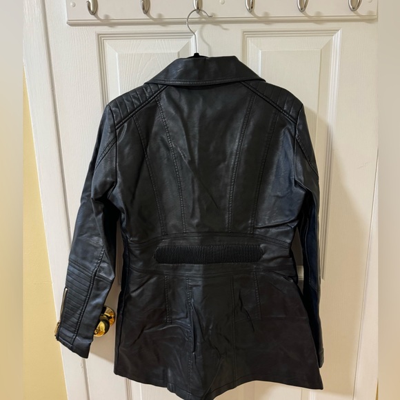 Black leather Jacket - Picture 4 of 4